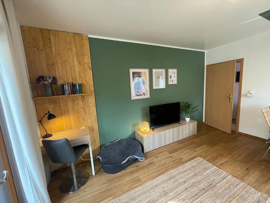Cozy Wilkipartment Bis 4 Pers - Hund - Netflix - Wlan - Wintergarten - Coffeebar - Popcorn Verl Exteriör bild