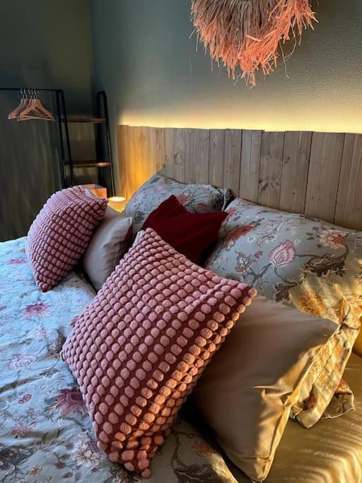 Cozy Wilkipartment Bis 4 Pers - Hund - Netflix - Wlan - Wintergarten - Coffeebar - Popcorn Verl Exteriör bild